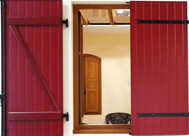 Les portes et façades BOIS - Portes et Volets Prevot